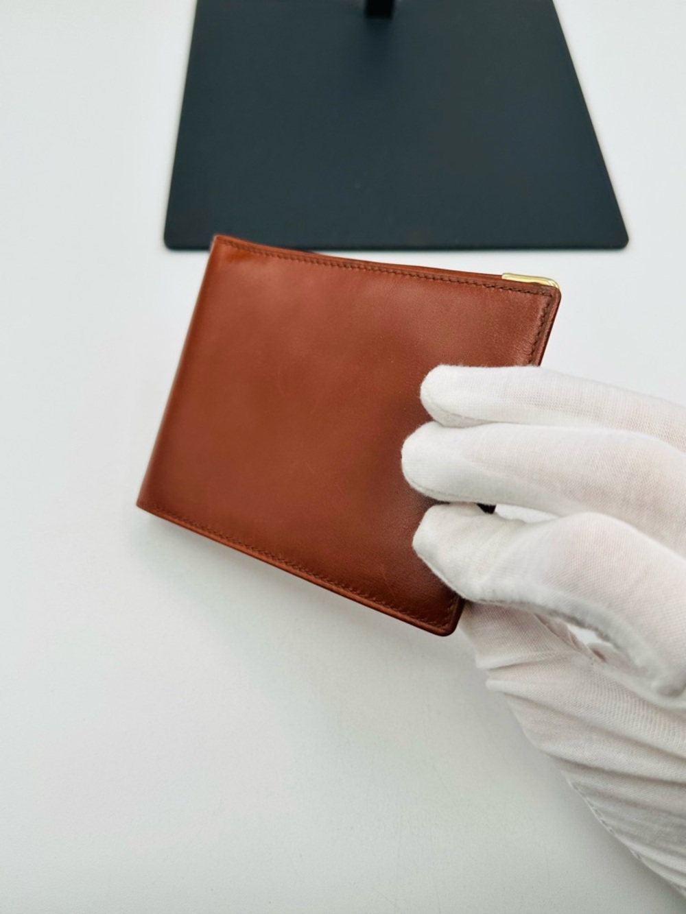 Celine vintage Bi Fold Wallet - Picture 2 of 16